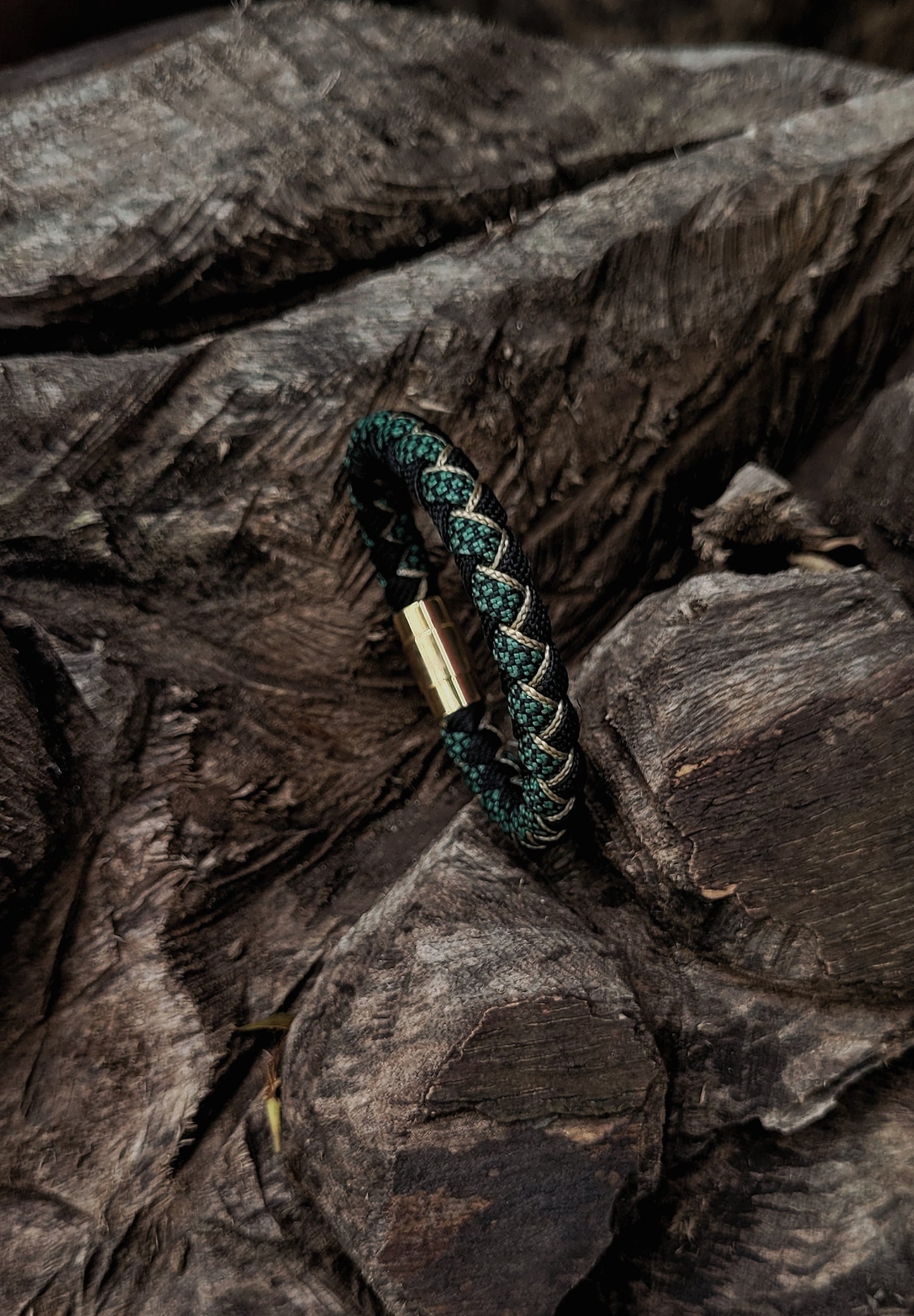 Alternant series: Rustic