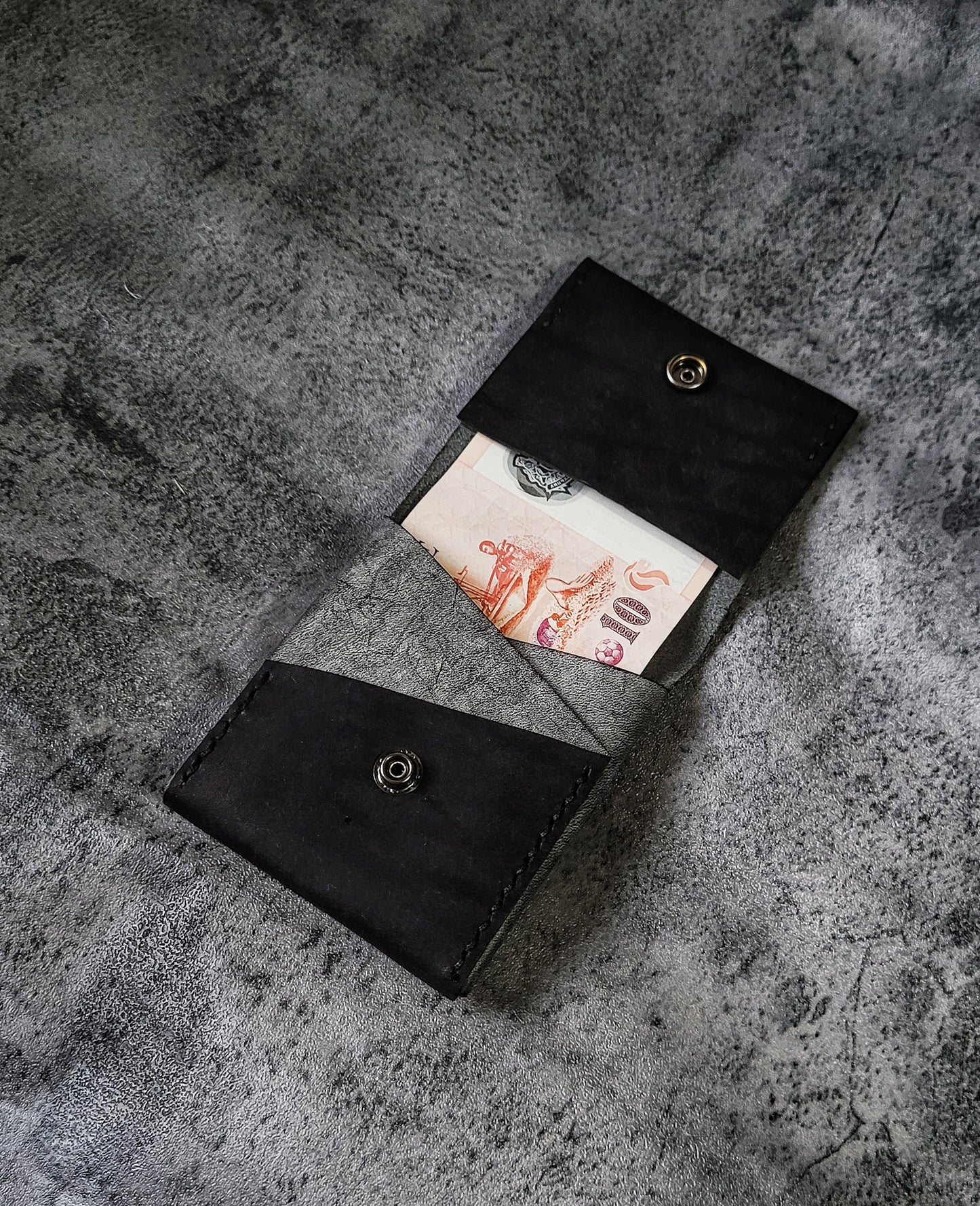 M2 wallet - ghost black